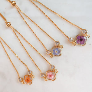 Gold flower bracelet
